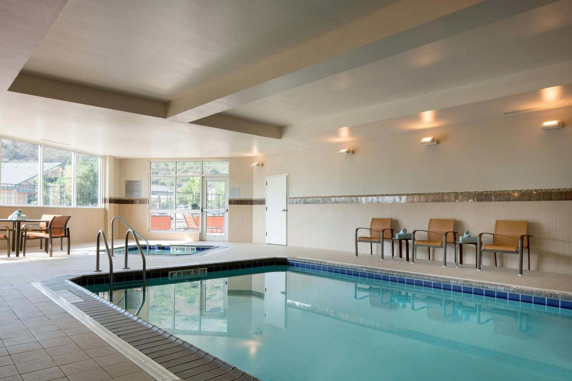 Hotel Courtyard By Marriott Glenwood Springs Extérieur photo